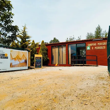 Роскошный шатер Pilgrim Camp Педрусо